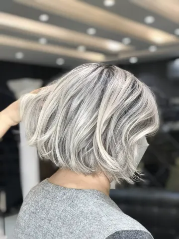 تصویر ۱۰ از نمونه‌کار رنگ و لایت